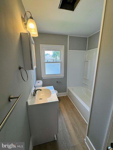 1015 ALCYON DR, Bellmawr, NJ 08031