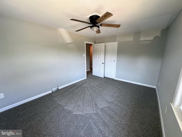 1015 ALCYON DR, Bellmawr, NJ 08031