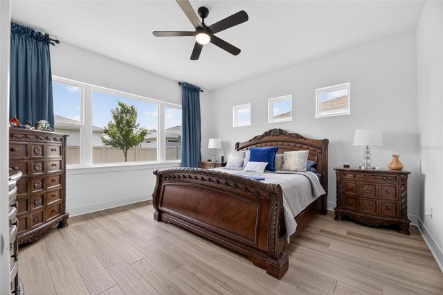8634 DRUMMER PLANK DRIVE, Wesley Chapel, FL 33545