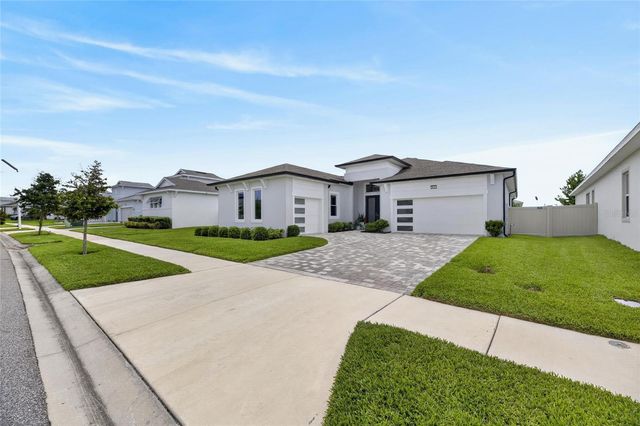 8634 DRUMMER PLANK DRIVE, Wesley Chapel, FL 33545