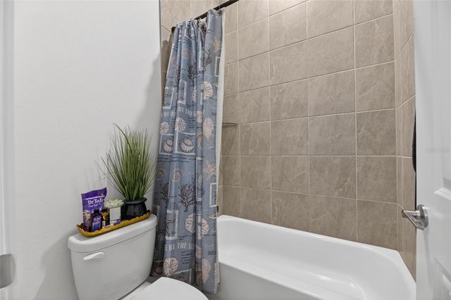 8634 DRUMMER PLANK DRIVE, Wesley Chapel, FL 33545