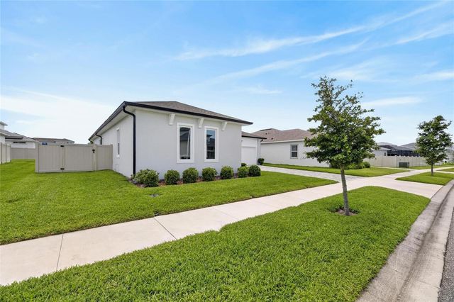 8634 DRUMMER PLANK DRIVE, Wesley Chapel, FL 33545