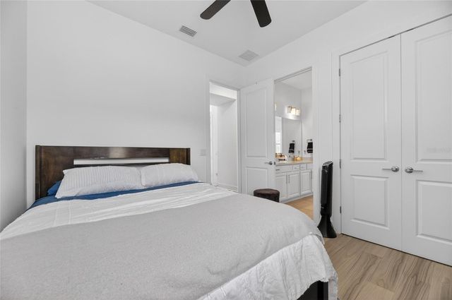 8634 DRUMMER PLANK DRIVE, Wesley Chapel, FL 33545