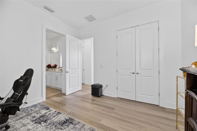 8634 DRUMMER PLANK DRIVE, Wesley Chapel, FL 33545