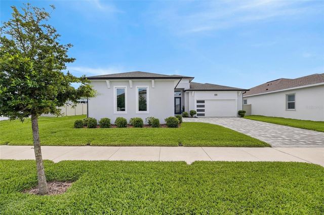 8634 DRUMMER PLANK DRIVE, Wesley Chapel, FL 33545