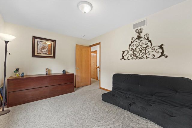 4215 114th STREET, Pleasant Prairie, WI 53158