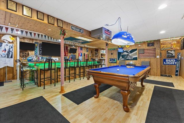 4215 114th STREET, Pleasant Prairie, WI 53158