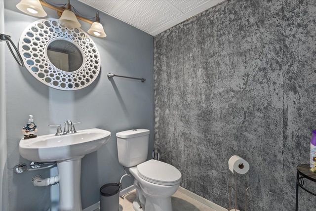 4215 114th STREET, Pleasant Prairie, WI 53158