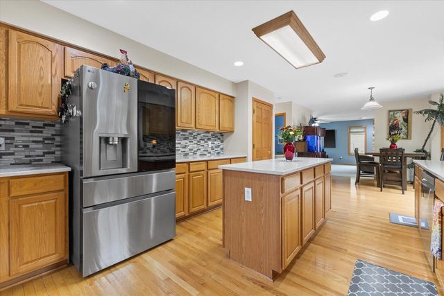 4215 114th STREET, Pleasant Prairie, WI 53158