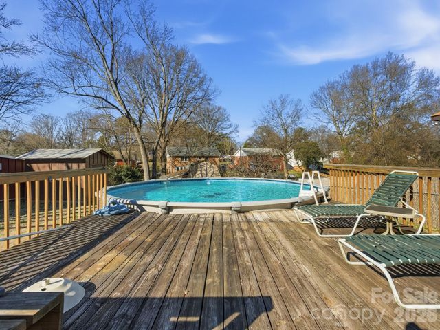 1537 Brookdale Avenue, Charlotte, NC 28210