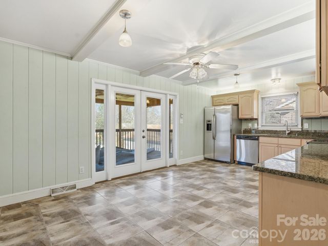 1537 Brookdale Avenue, Charlotte, NC 28210