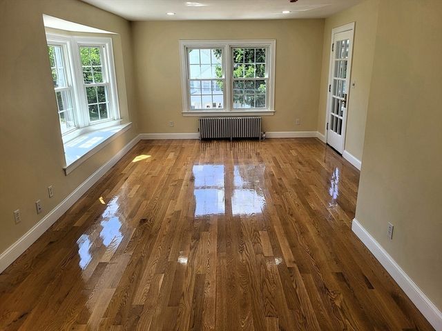 15 Warren St, Southbridge, MA 01550