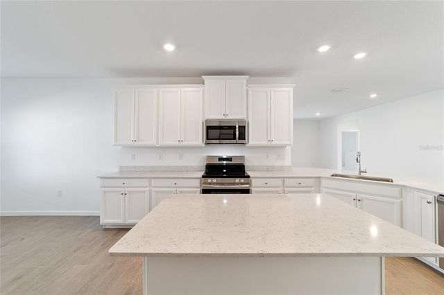 7930 SW 74TH LOOP, Ocala, FL 34481