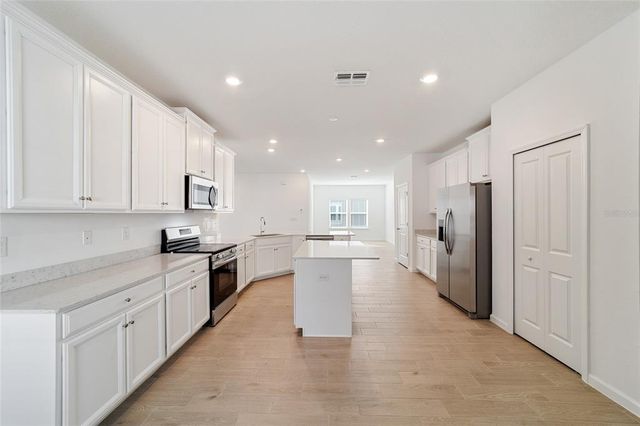 7930 SW 74TH LOOP, Ocala, FL 34481