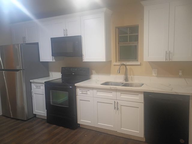 3014 Bloomfield Street, Houston, TX 77051