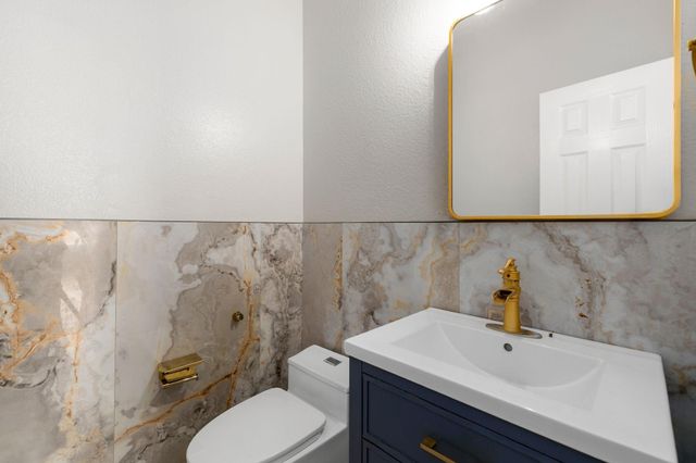 2406 Gable Hollow Lane, Katy, TX 77450