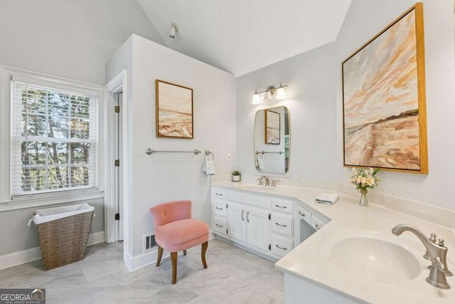 2849 Shiaway Trail, Snellville, GA 30039