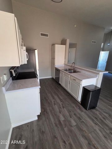 255 S KYRENE Road 227, Chandler, AZ 85226