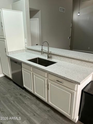 255 S KYRENE Road 227, Chandler, AZ 85226