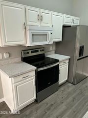255 S KYRENE Road 227, Chandler, AZ 85226