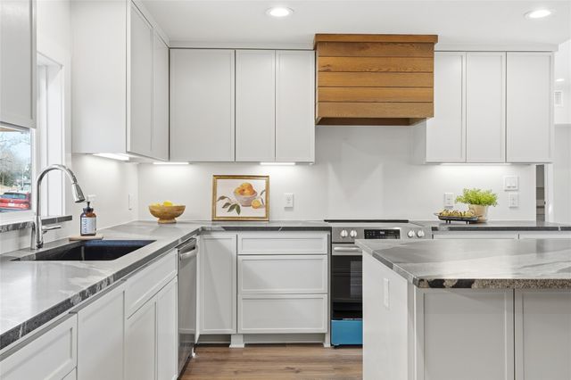 2225 Hermanson Drive, Waco, TX 76710