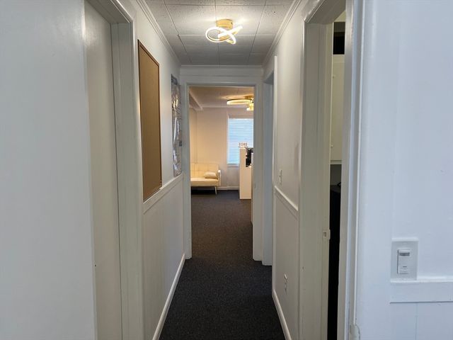 133 Maple St Suite 2, Springfield, MA 01105