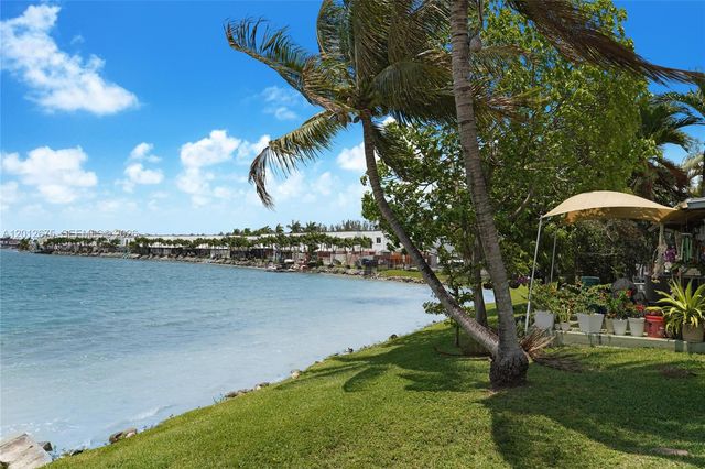 12348 NW 11th Ln 1010, Miami, FL 33182