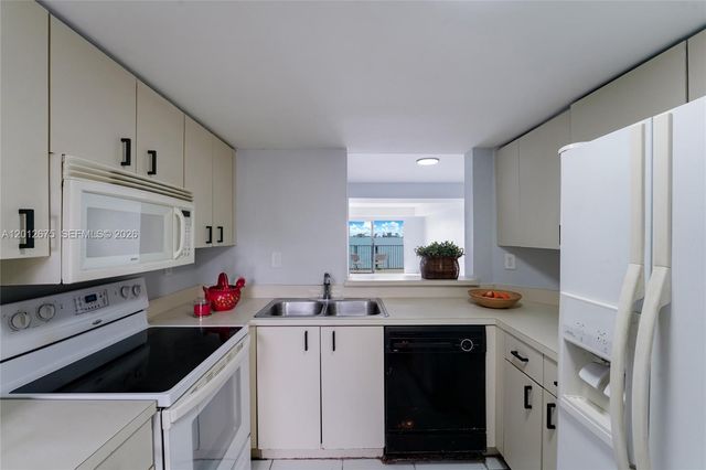 12348 NW 11th Ln 1010, Miami, FL 33182