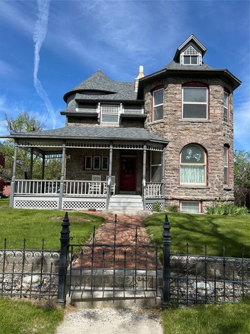 608 N Ewing Street, Helena, MT 59601