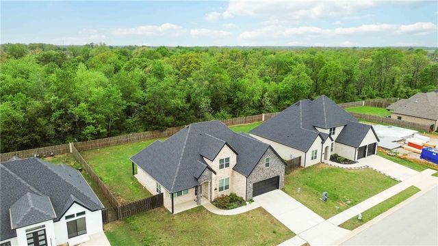 1541 Bristol Lane, Centerton, AR 72719