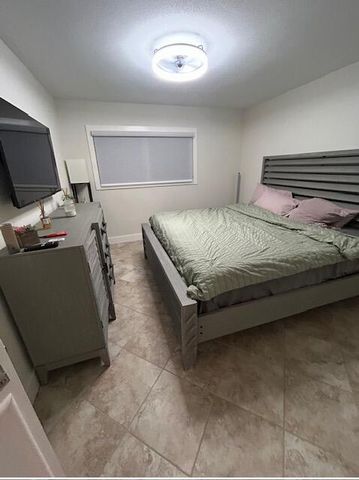 24 Waterford A A, Delray Beach, FL 33446