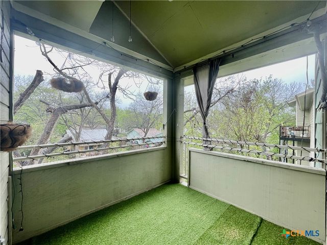 506 W San Antonio Street 6, San Marcos, TX 78666