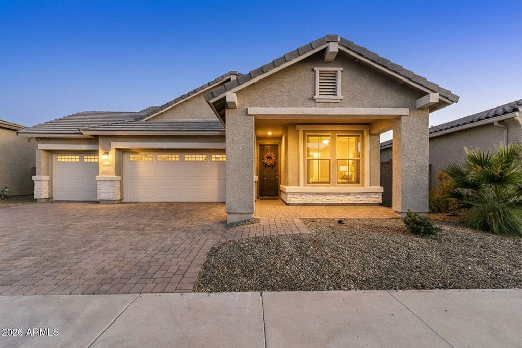 22488 E EXCELSIOR Avenue, Queen Creek, AZ 85142