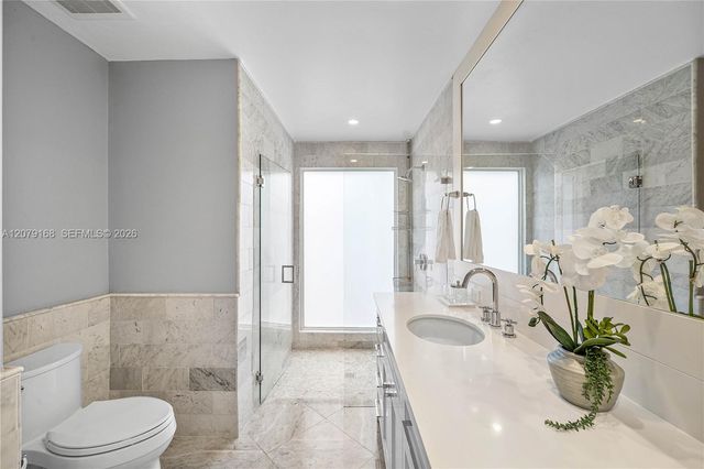 1015 SE 11th Court, Fort Lauderdale, FL 33316