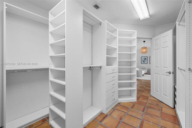 1015 SE 11th Court, Fort Lauderdale, FL 33316