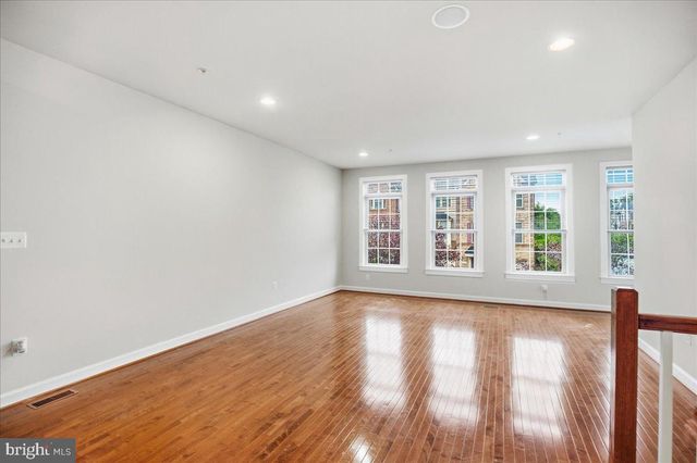 2527 ROLLING FOREST DR, Hanover, MD 21076