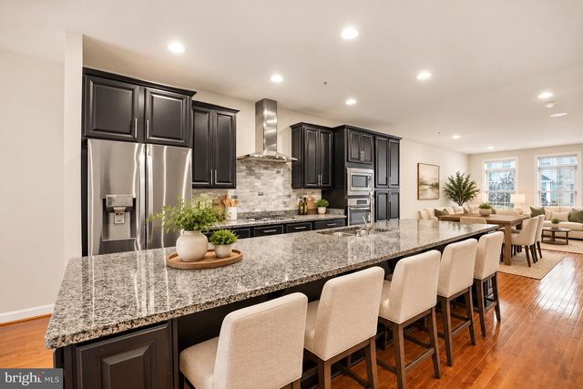 2527 ROLLING FOREST DR, Hanover, MD 21076