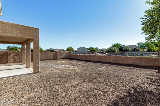 1927 W FRUIT TREE Lane, San Tan Valley, AZ 85144
