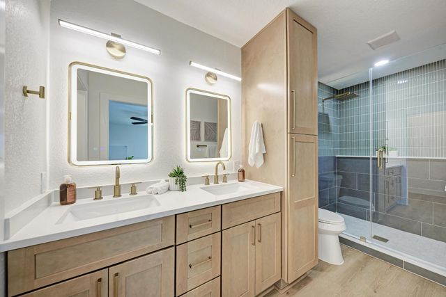 1311 Meadgreen DR, Austin, TX 78758