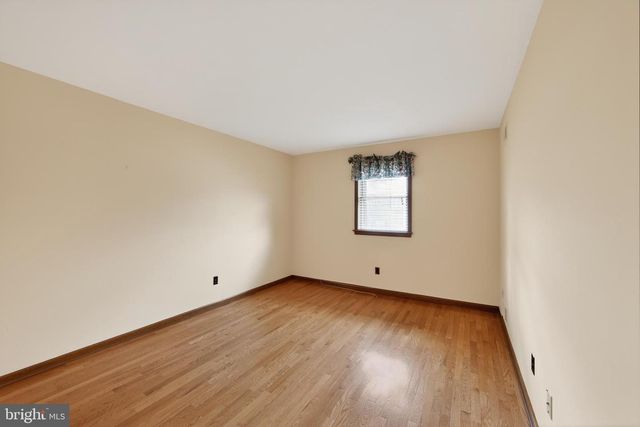 141 PUTNEY LN, Malvern, PA 19355