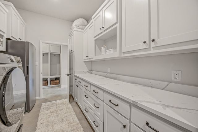 2025 Schooner Way, Bluff Dale, TX 76433