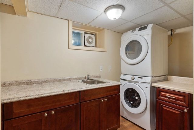 12 Mansfield Street, Peabody, MA 01960