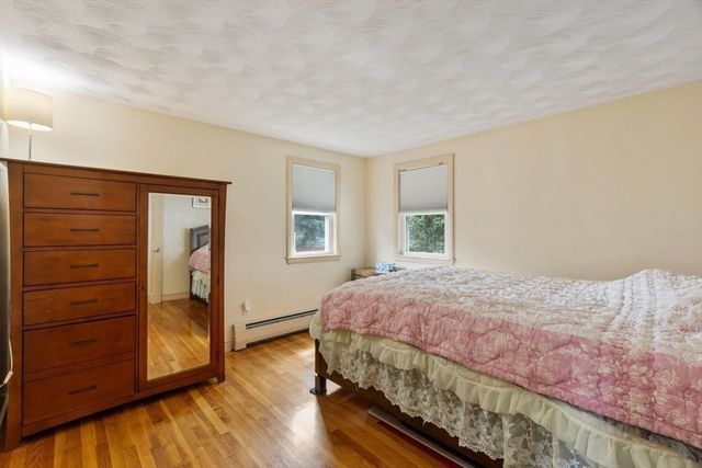 12 Mansfield Street, Peabody, MA 01960