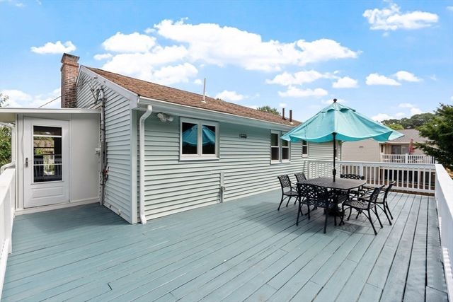 12 Mansfield Street, Peabody, MA 01960