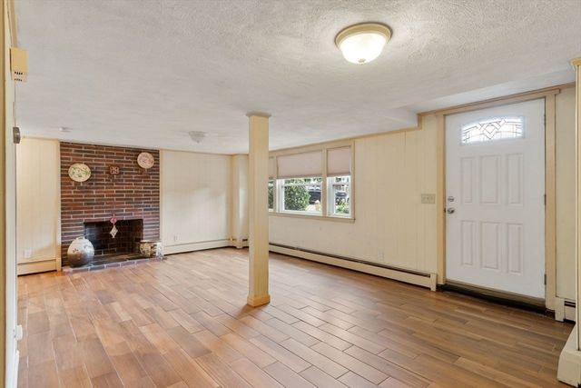 12 Mansfield Street, Peabody, MA 01960