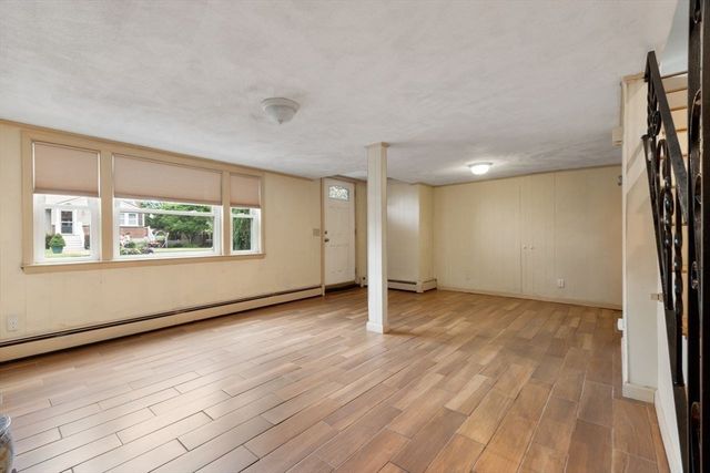 12 Mansfield Street, Peabody, MA 01960