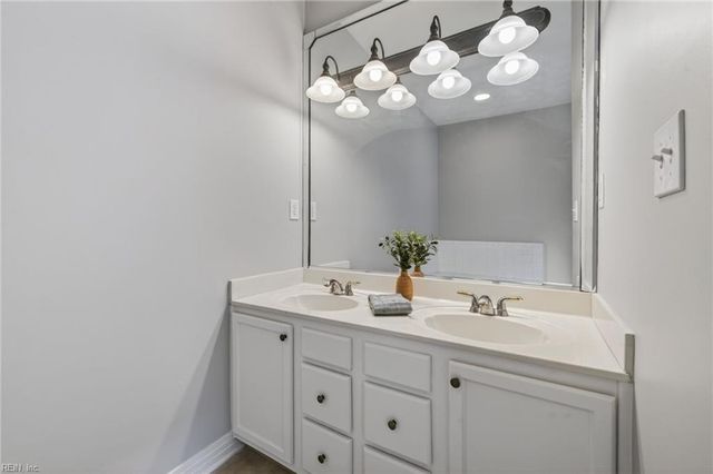2672 Einstein DR, Virginia Beach, VA 23456