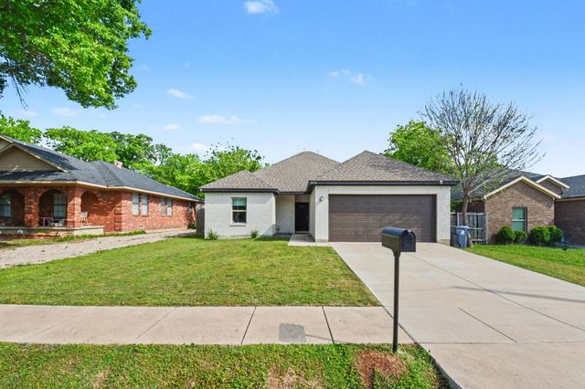 8903 Eden Valley Lane, Dallas, TX 75217