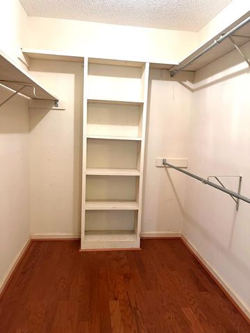 818 Wimbledon Dr, Dothan, AL 36305