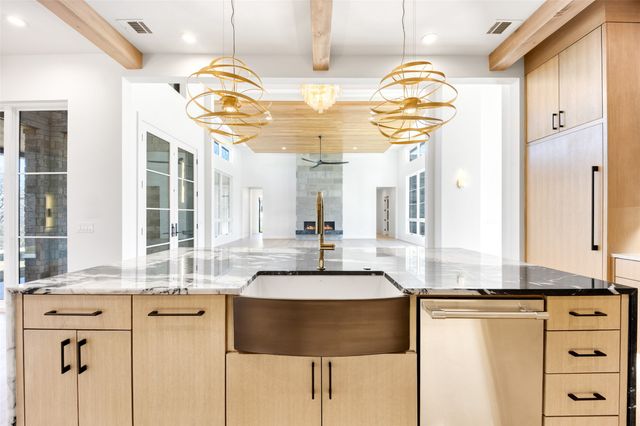 1000 Rancho Ladera Road, Aledo, TX 76008